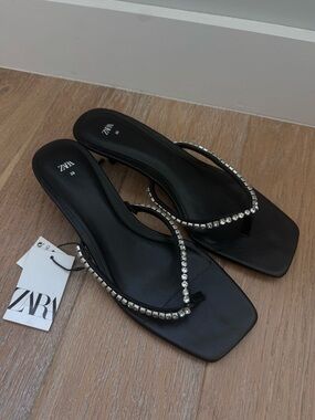 ZARA Black Rhinestone Kitten Heel